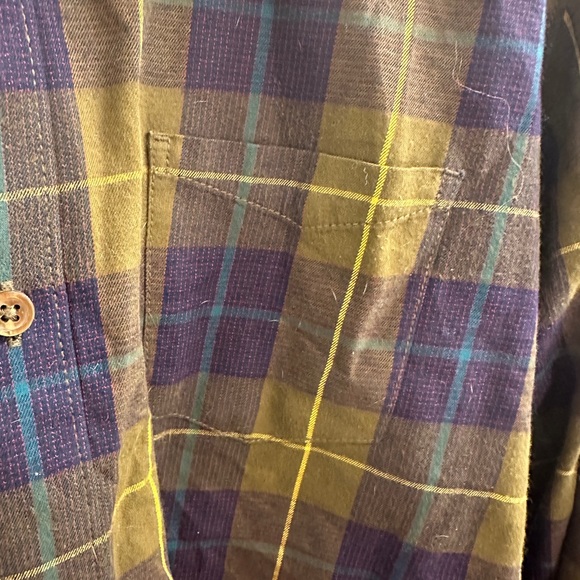 Flannel pattern button down - Picture 2 of 3